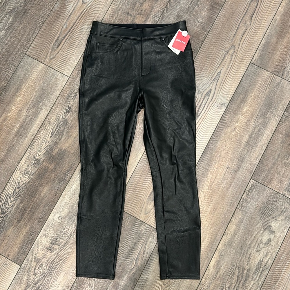 SPANX faux leather ankle skinny pant